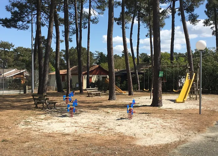 Chalet Petit Bord De